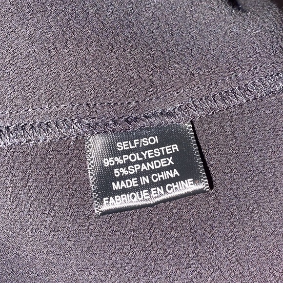 WAYF V neck blouse with choker wrap style long sleeves Size XS - Picture 13 of 17